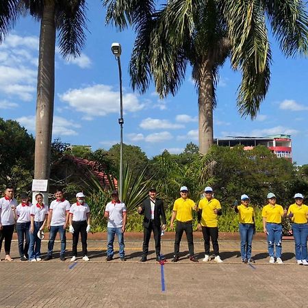 Hung Vuong Hotel Pleiku Exterior foto
