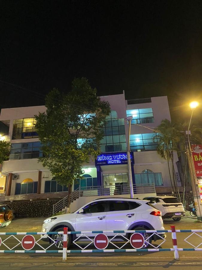 Hung Vuong Hotel Pleiku Exterior foto